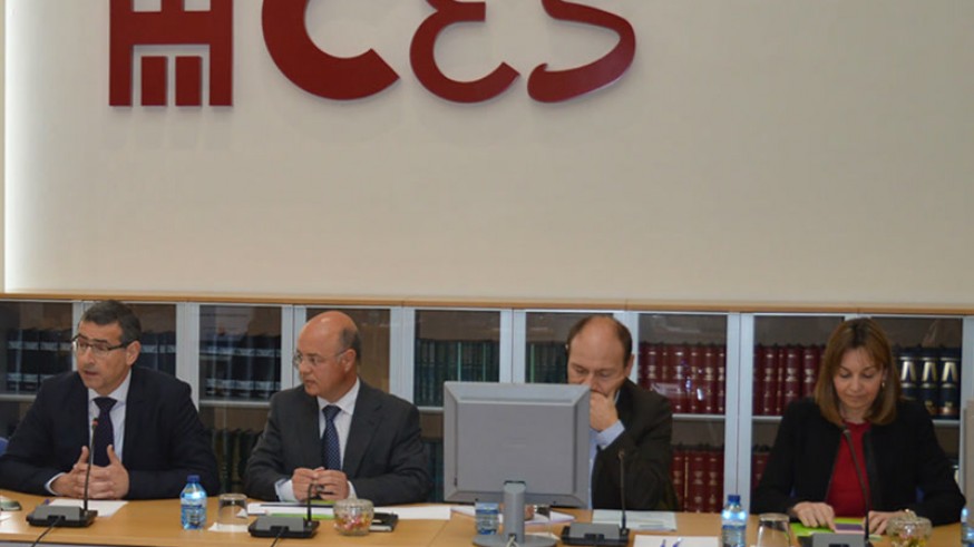 El Presidente del CES pide la condonación de parte de la deuda pública de Murcia