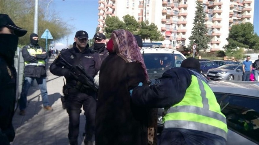 Detención de Dolores Hidalgo en Alicante en febrero de 2017