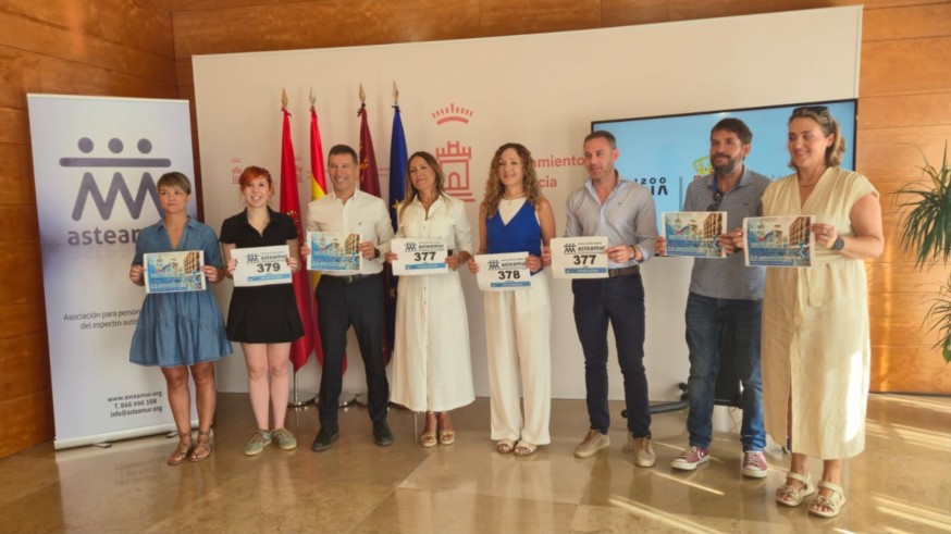 Asteamur estrena carrera y marcha solidaria para financiar su nuevo centro
