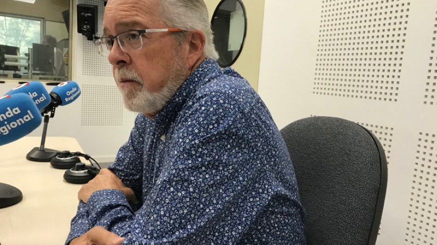 Pérezcarro, durante la entrevista en Onda Regional