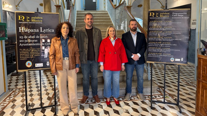 Cehegín y Caravaca ensalzan su patrimonio con música de instrumentos históricos y la crónica gráfica de sus fiestas