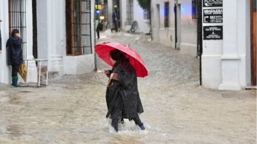 AEMET alerta de acumulados de hasta 400 litros por metro cuadrado en sierras de Cádiz y Málaga