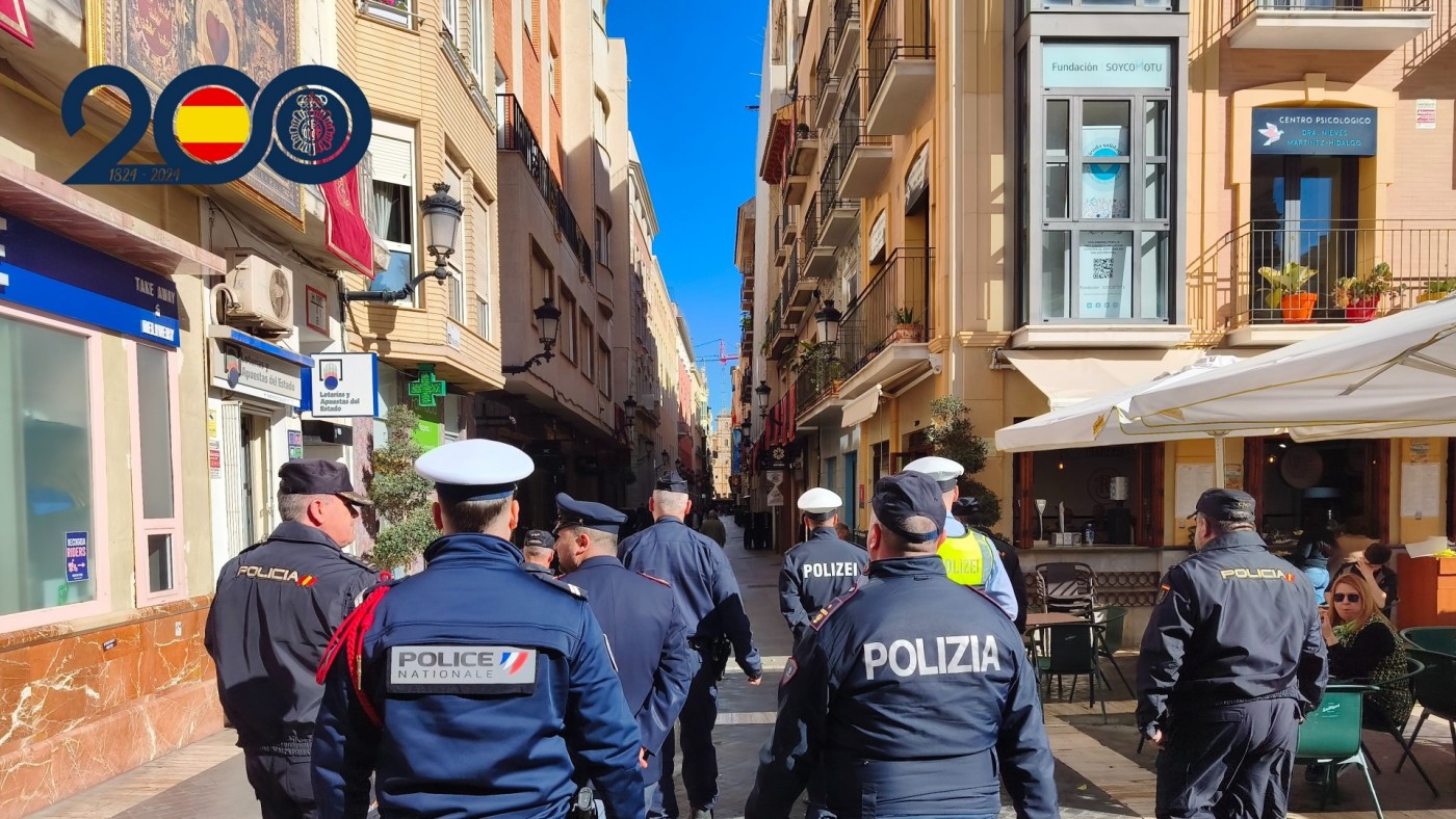 Seis agentes europeos refuerzan la seguridad en Murcia y Lorca