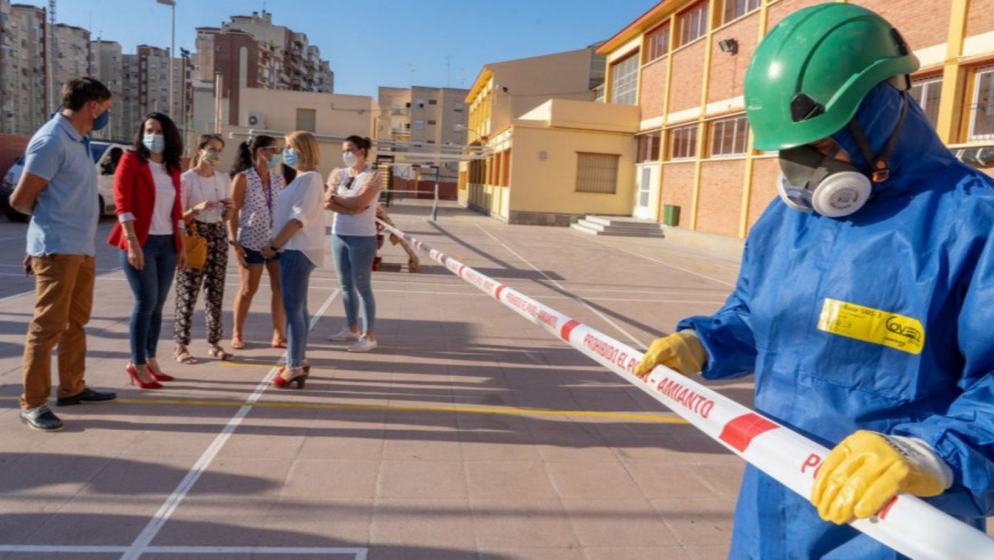 El Consejo de Gobierno aprueba 3,3 millones para la retirada de amianto de 30 centros educativos de Murcia y Cartagena