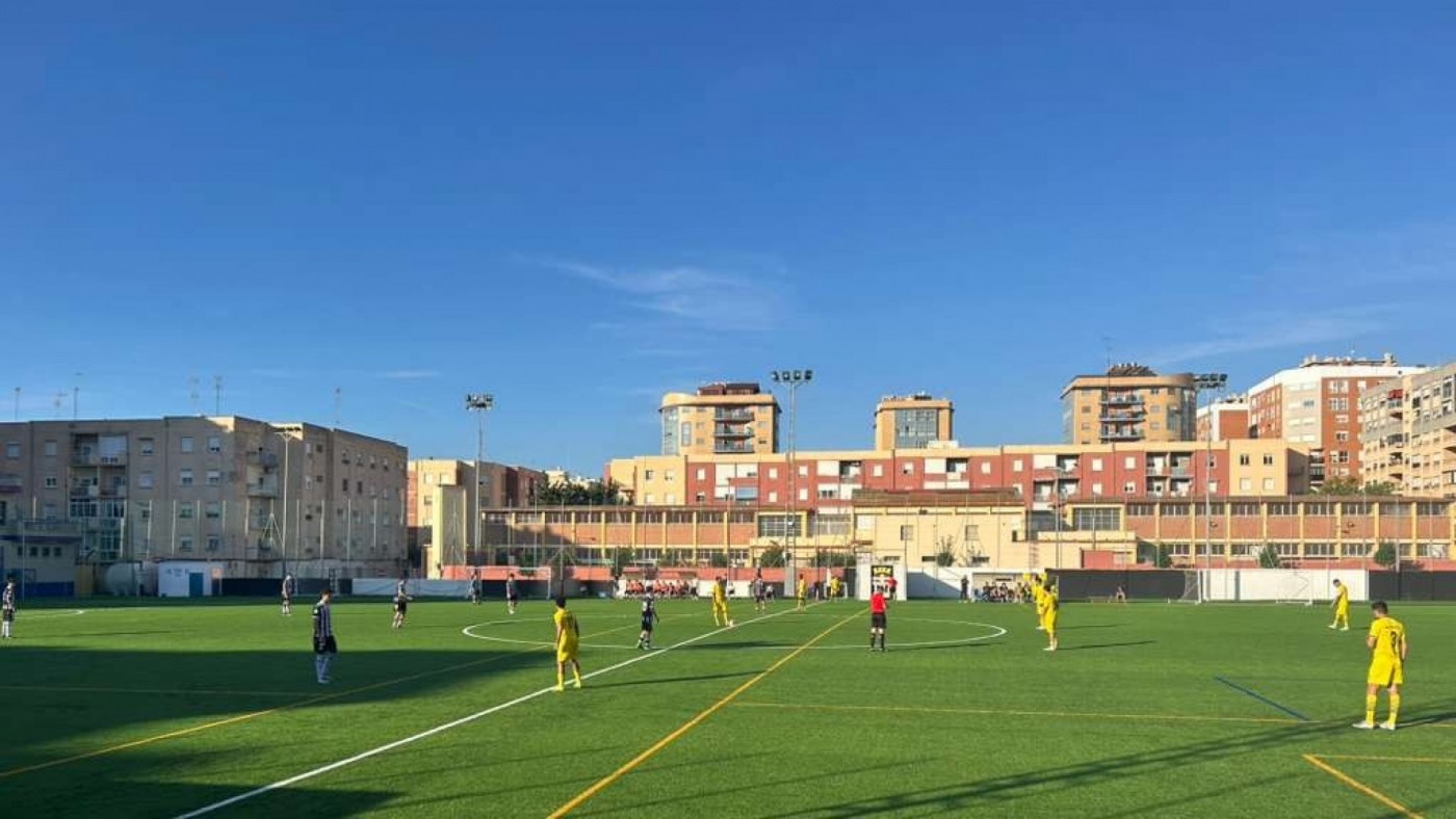 El Pulpileño ahonda en la crisis del Cartagena B (1-2)