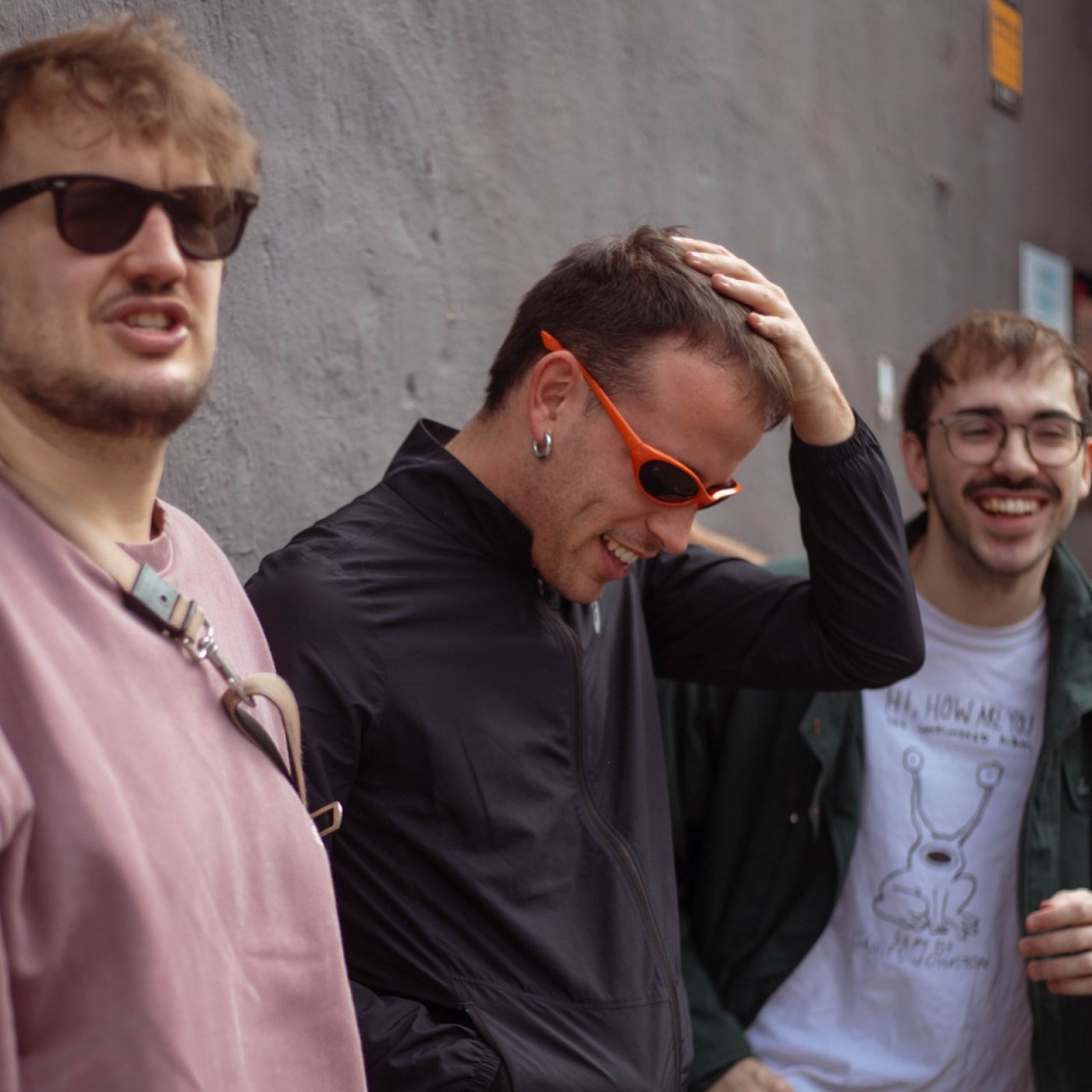 MÚSICA DE CONTRABANDO T35C012 Muerdo cierra gira, Sistema Nervioso re-debuta en vinilo, y llega LocoLoco ïntima (27/11/2025)