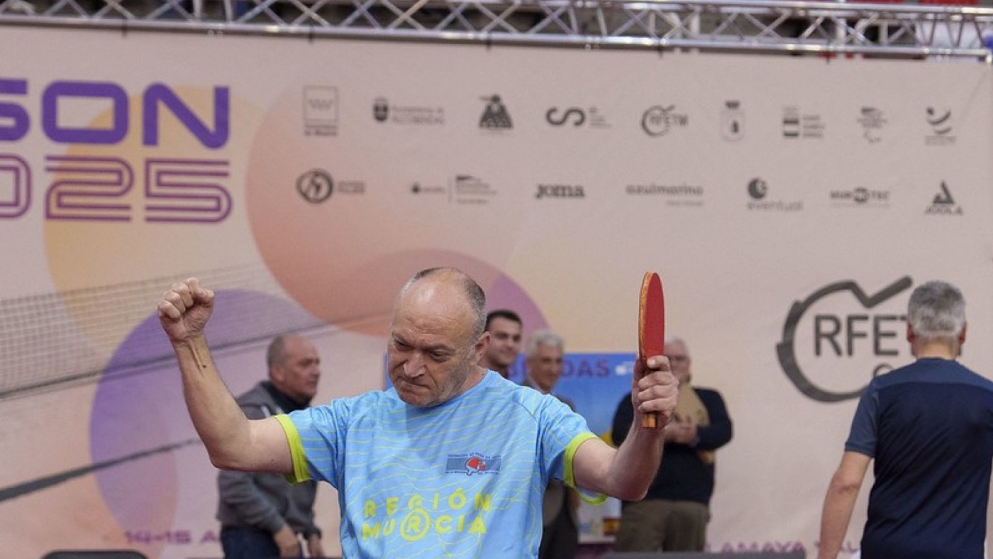 Paco Molina revalida el título de campeón de España de tenis de mesa para personas con Parkinson