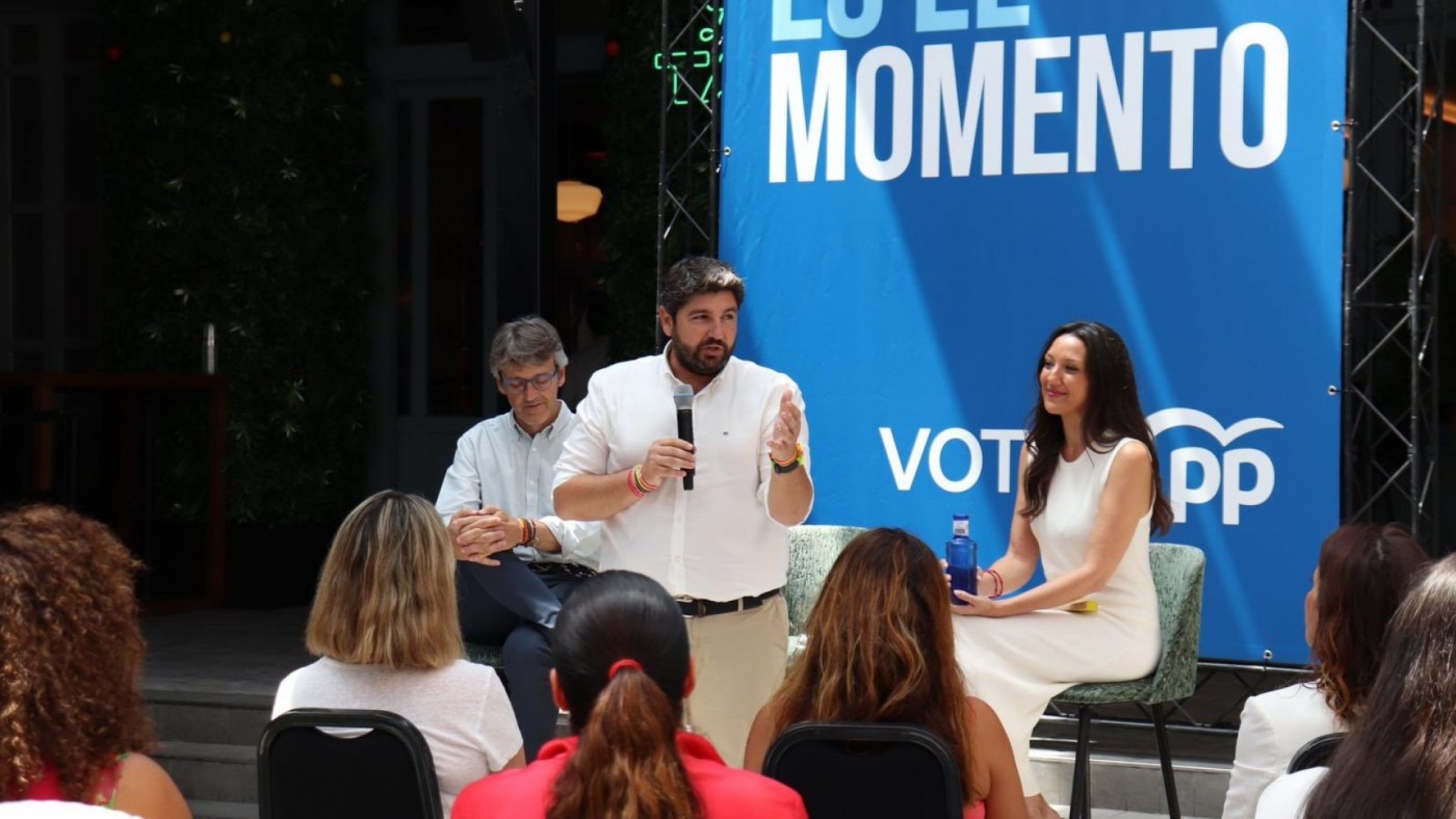 Miras: "No vamos a dar un paso atrás en la protección del Mar Menor y en el reconocimiento de la violencia de género"