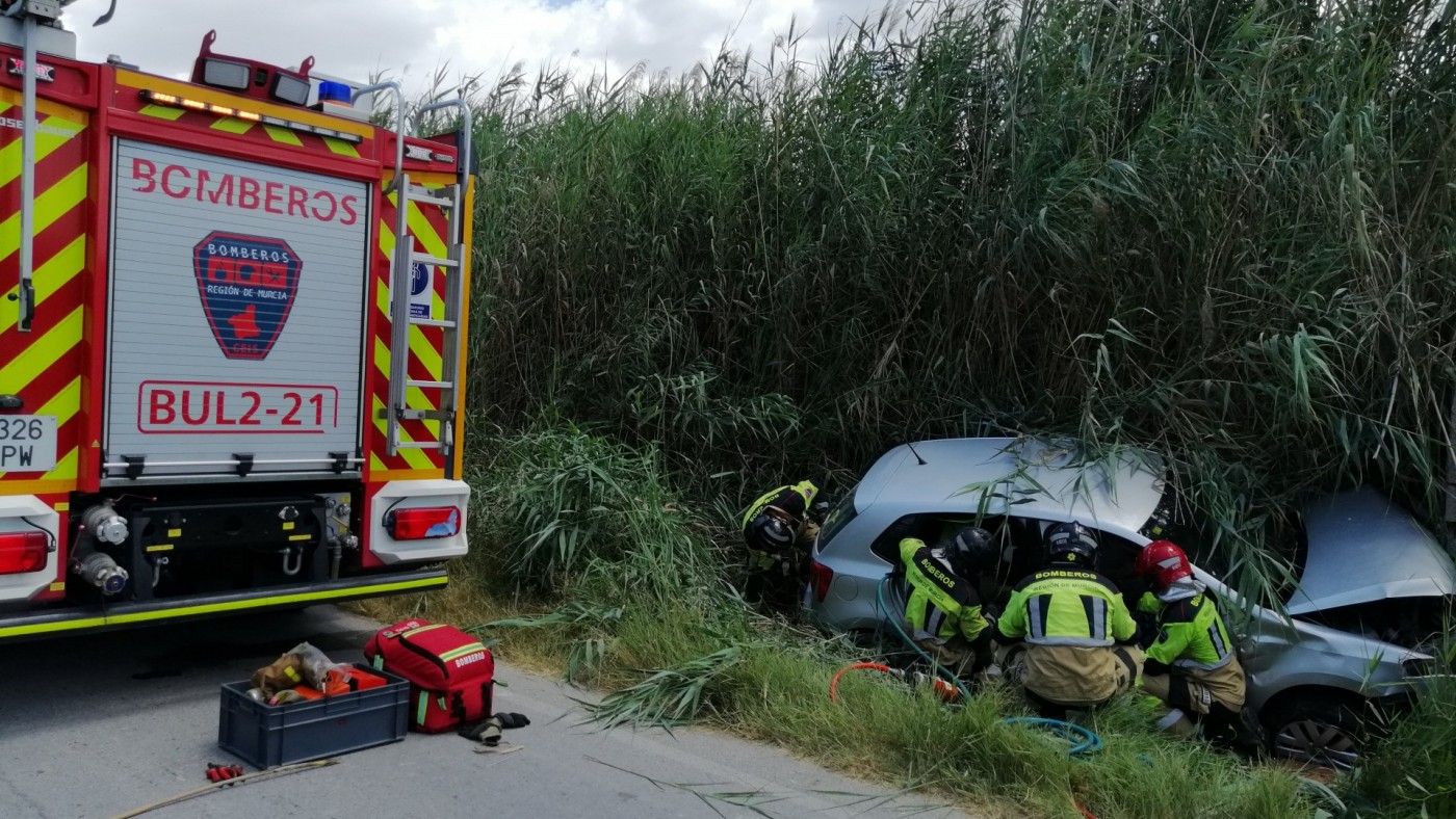 Dos personas de avanzada edad heridas en un accidente en Molina