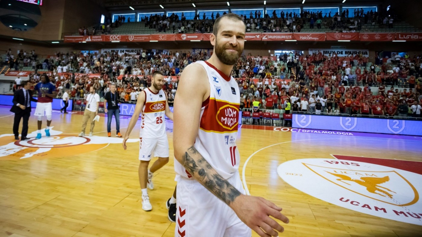 Radovic: "Queremos que nuestra gente disfrute de la Supercopa"