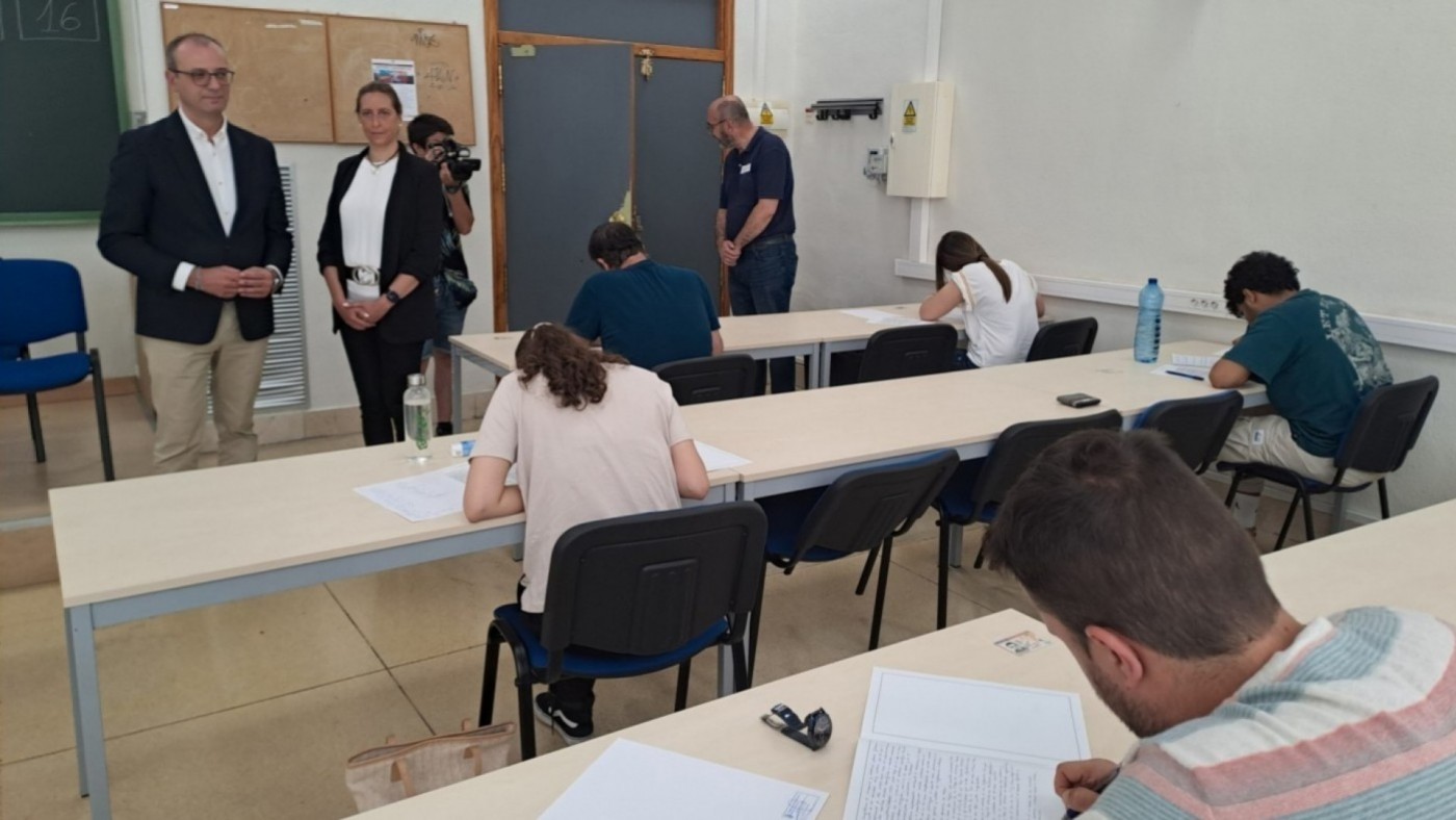 Once mil aspirantes a maestros realizan hoy la primera prueba