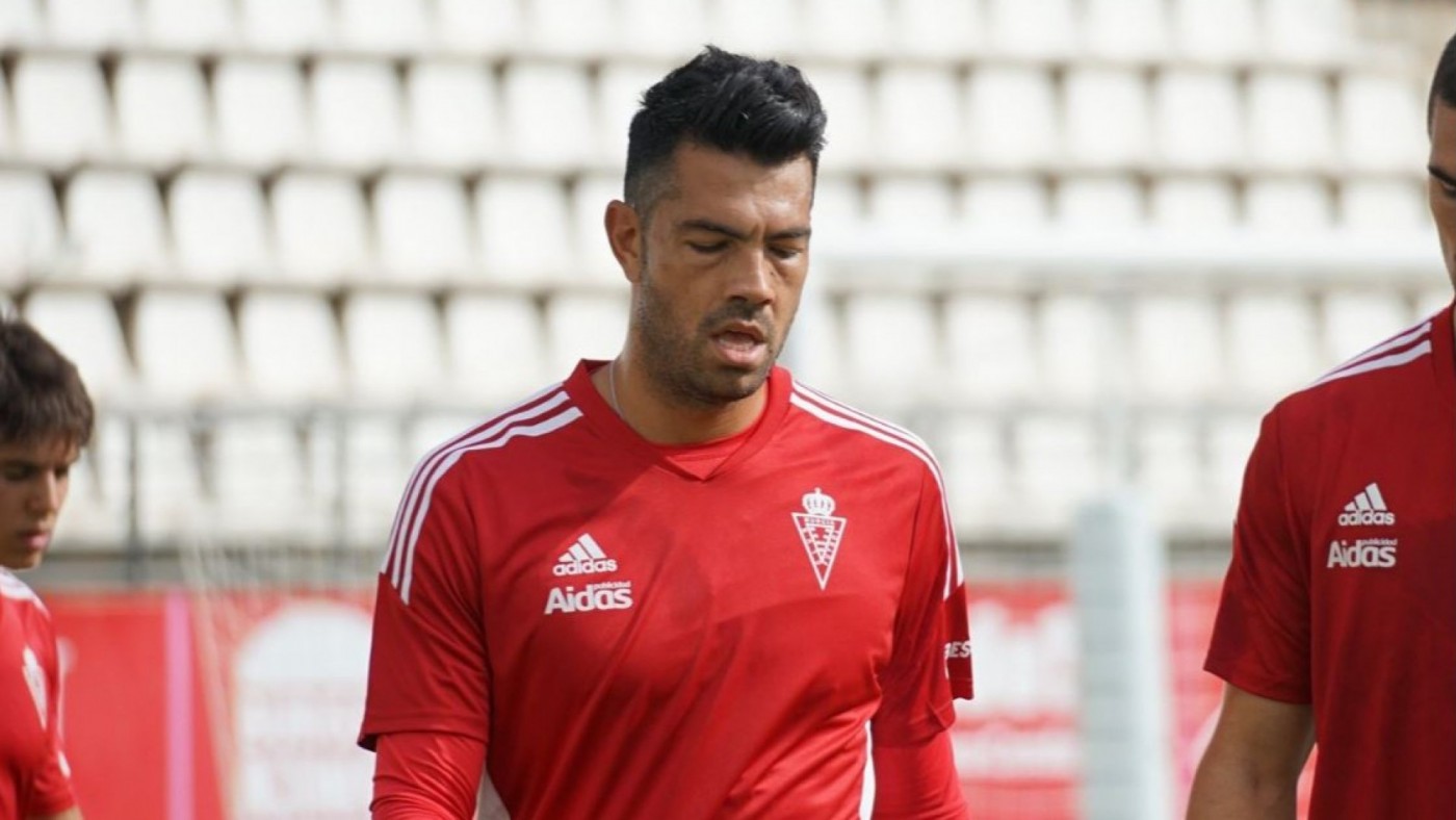 Miku: "He tenido dos ocasiones en siete partidos y eso me preocupa"