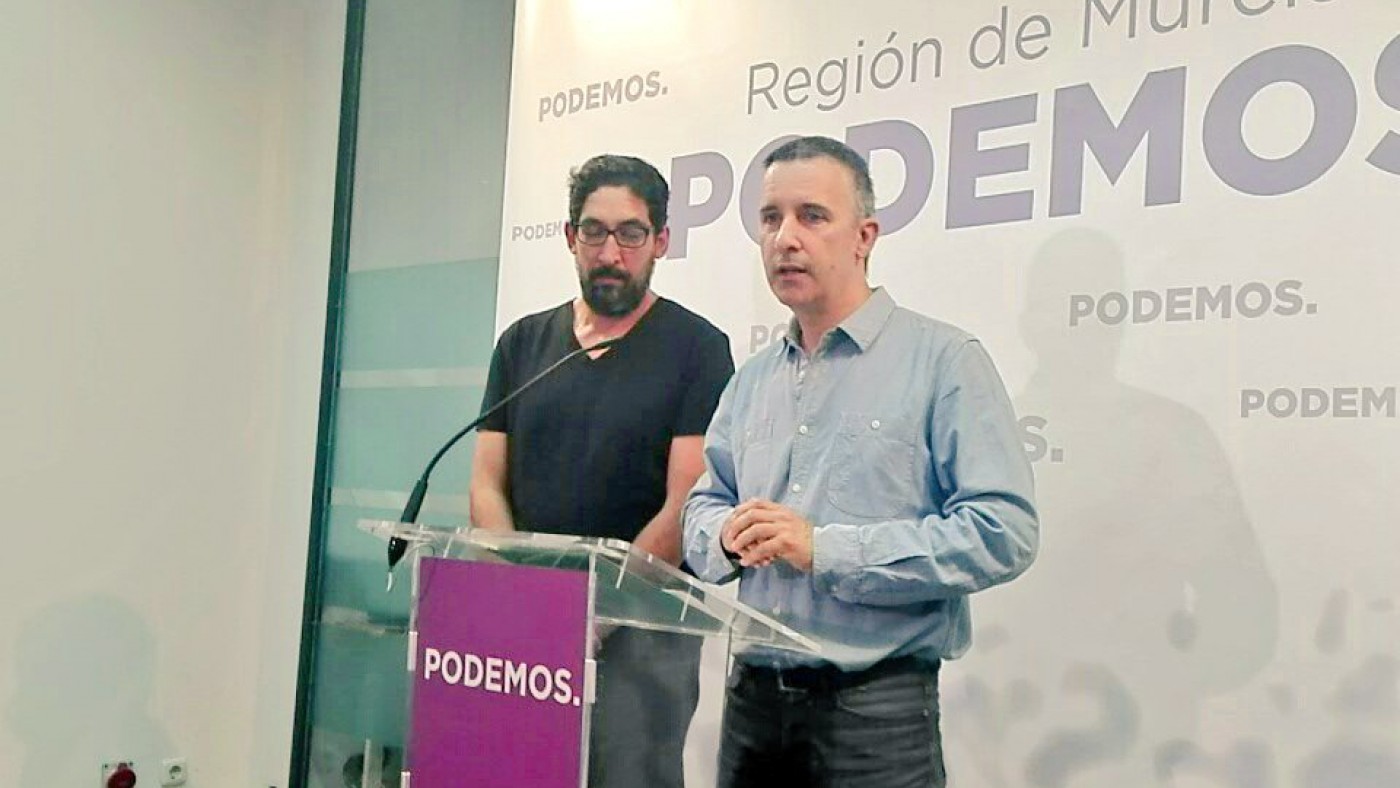 Luis Bermejo (izqda.) y Antonio Urbina en rueda de prensa
