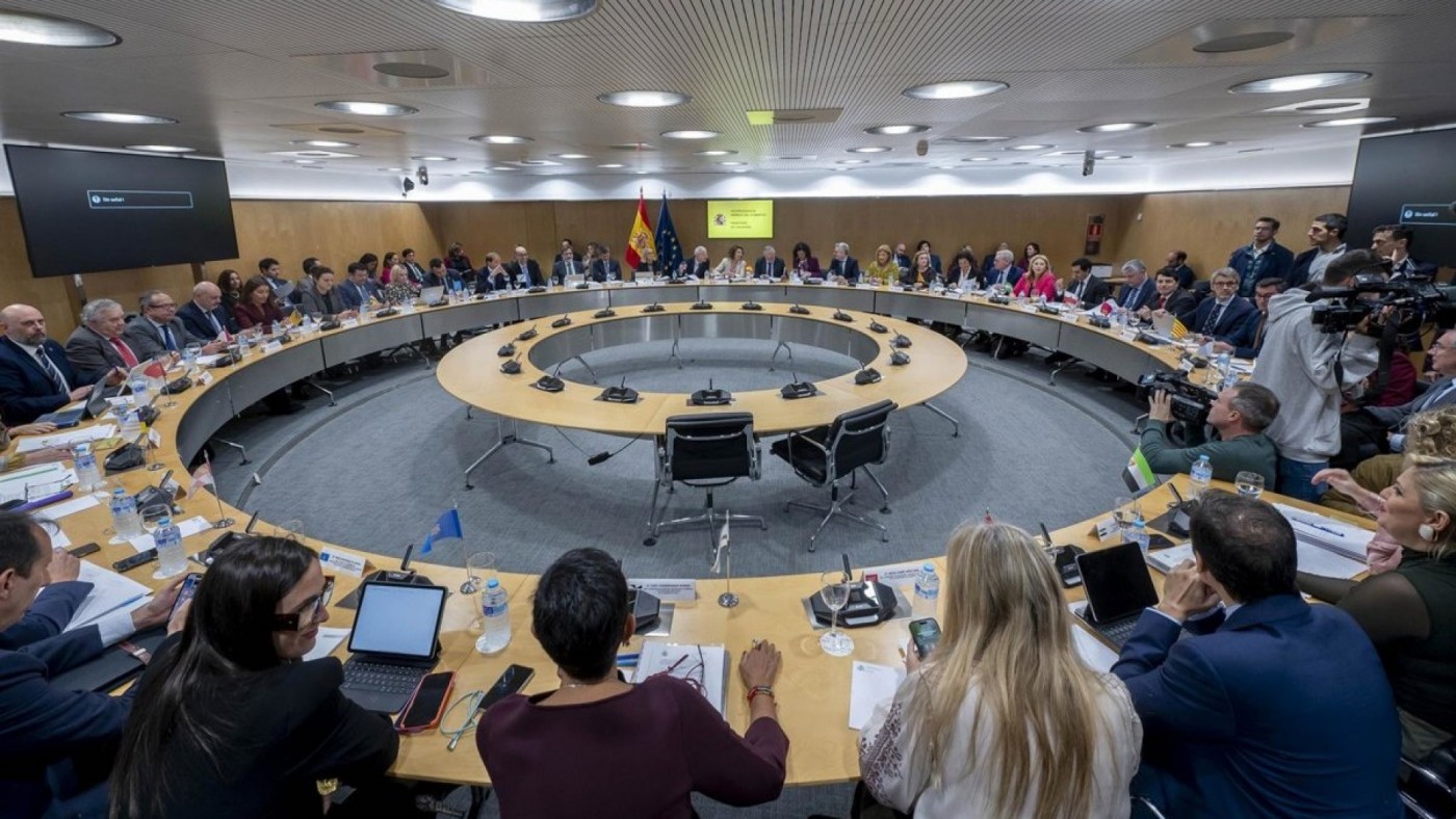 Hacienda propone a las autonomías un déficit del 0´1% para el período comprendido entre 2026 y 2028