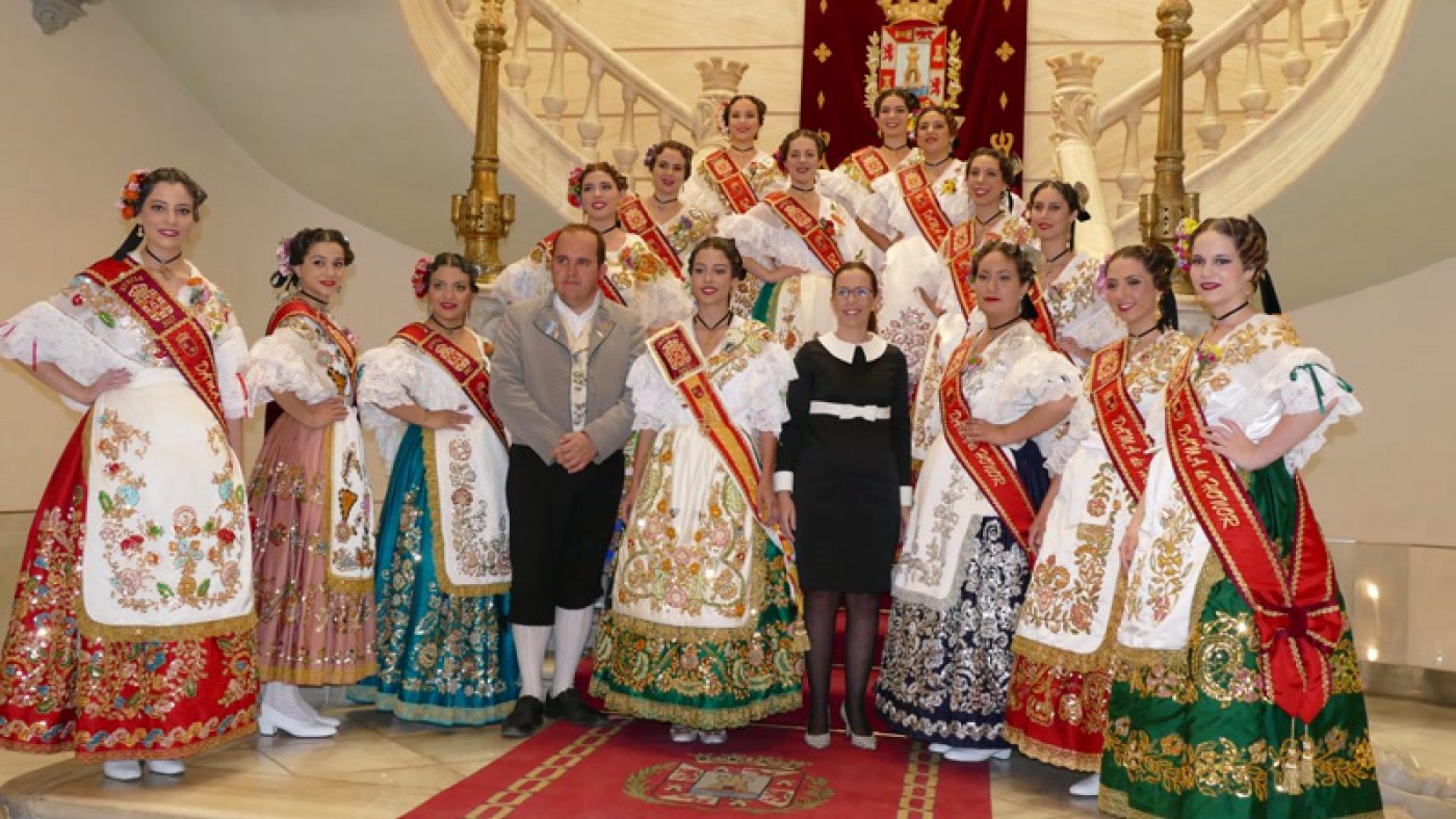 Recibimiento a las reinas de la Huerta en el Palacio Consistorial de Cartagena