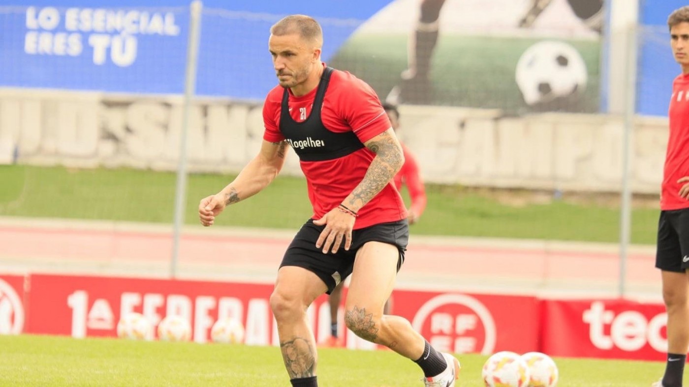 Borja Sánchez, experiencia para el centro del campo del Águilas 