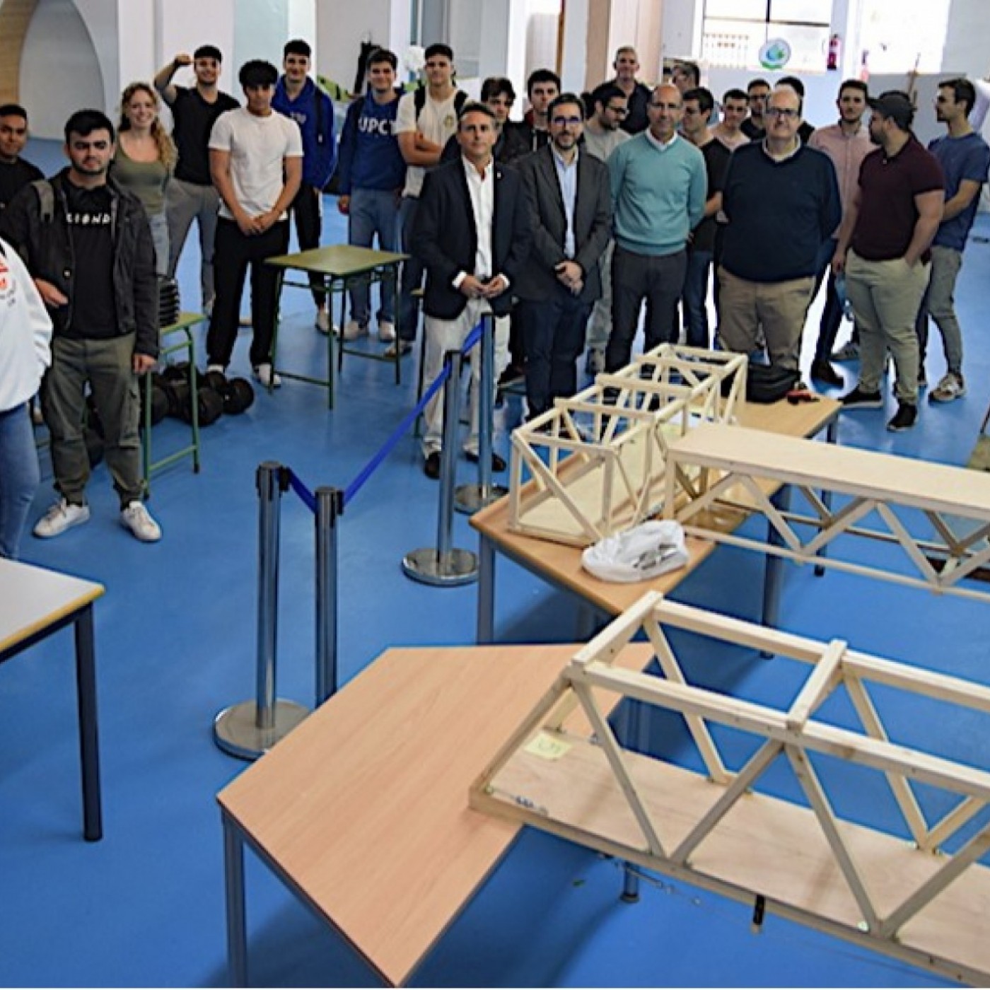 EL ROMPEOLAS T08C064 Ingeniería Civil: una carrera clave para transformar el entorno con pleno empleo garantizado (19/04/2026) — EL ROMPEOLAS cover