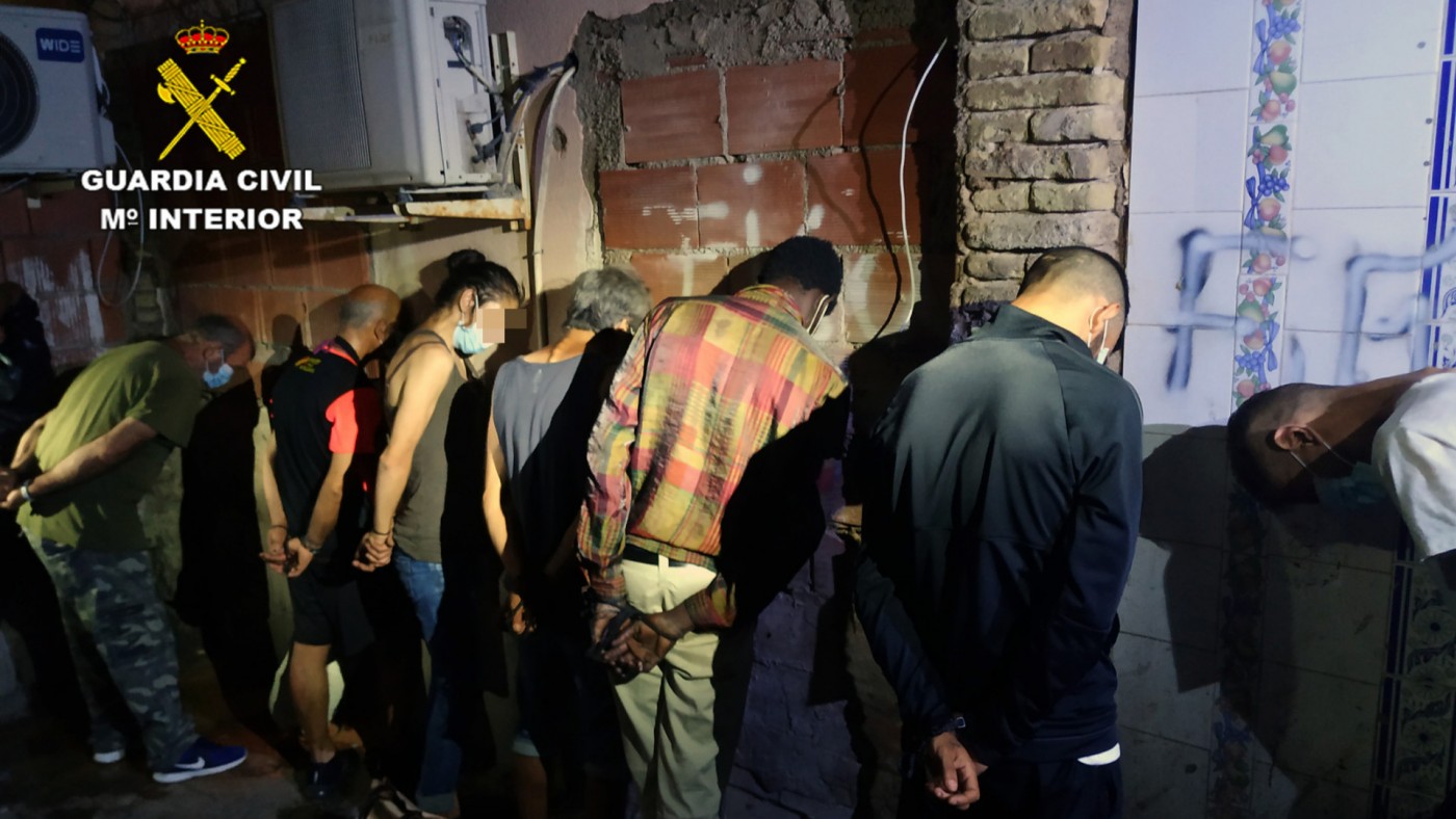 Algunos de los detenidos en la operación