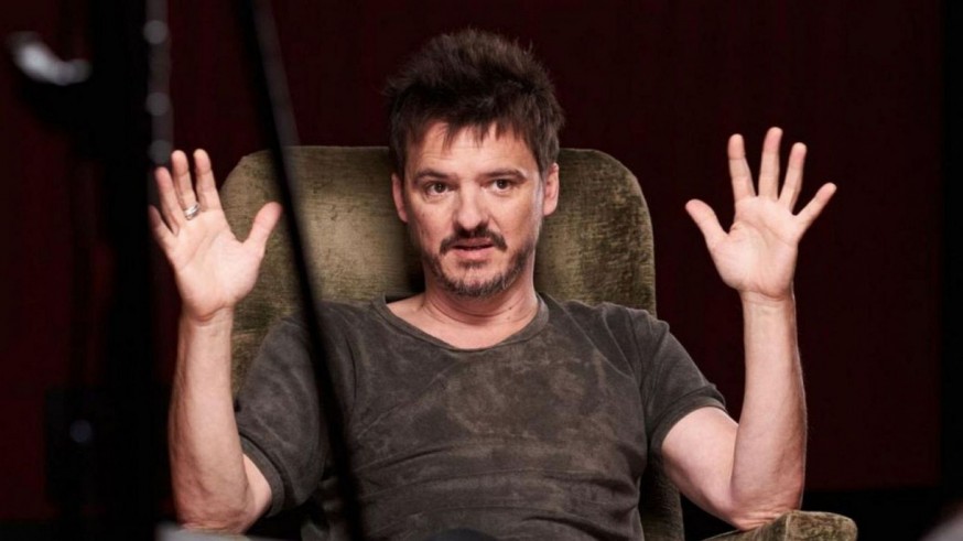 Coque Malla viene con su "40 aniversario tour" y charlamos con él. Allan McCarthey, el ex recluso que se ha hecho celebridad 30 después , nos visita para grabar un videoclip y ponernos al tanto de sus movimientos