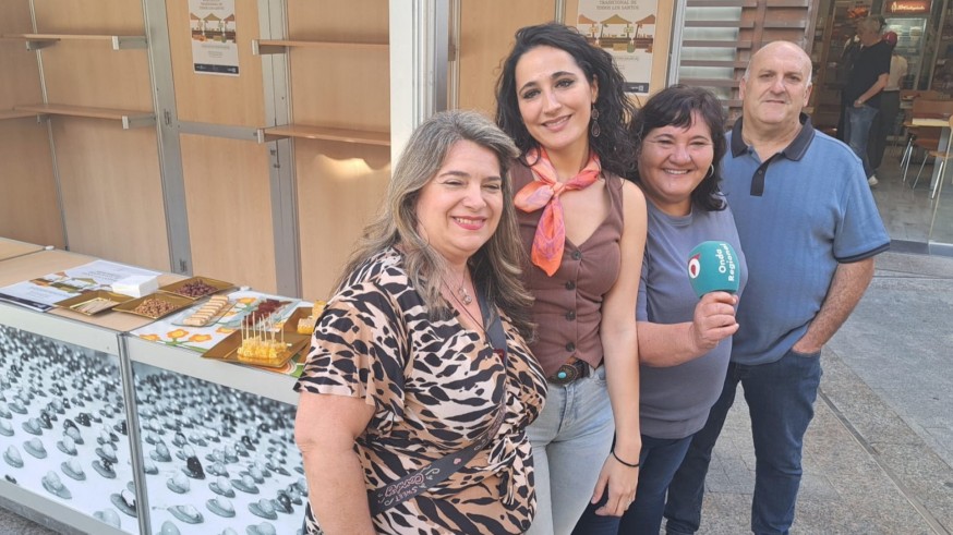 Vuelve el mercado tradicional de Todos los Santos a la Plaza de San Pedro