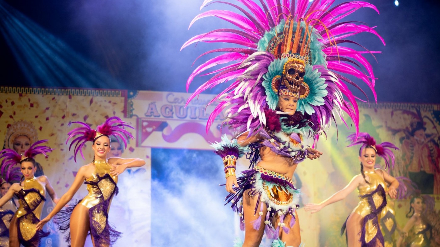 El Carnaval de Águilas arranca este fin de semana con 2 desfiles y la gala de trajes de papel