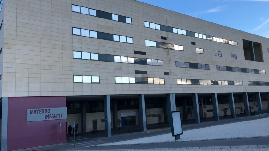 Da a luz dentro de un coche en Ceutí