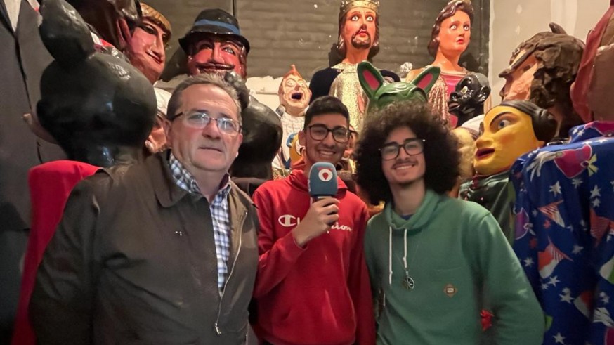 EL MIRADOR. Los cabezudos de Abarán organizan una jornada especial a beneficio de los refugiados de Ucrania