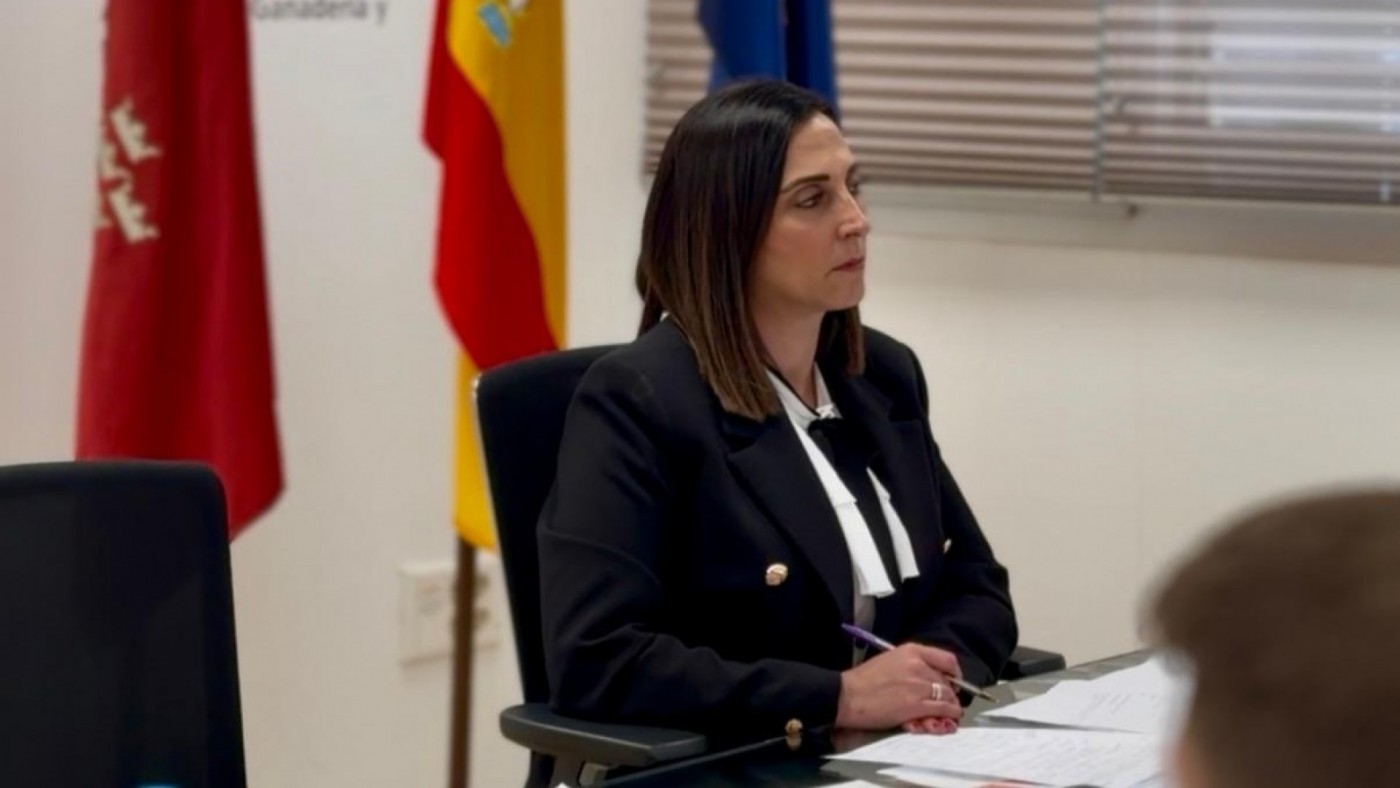 Rubira tilda de "imposición ideológica" la prohibición del plaguicida Movento