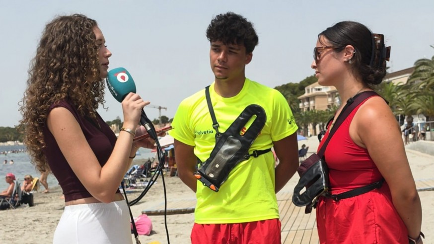 Prevención y respeto: las claves de los socorristas de Lo Pagán para un verano sin incidentes