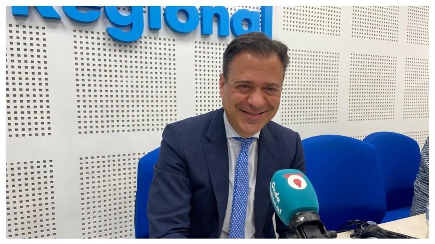 Por sus gustos musicales lo conoceréis: Marcos Ortuño, consejero de Presidencia, Portavocía, Acción Exterior y Emergencias