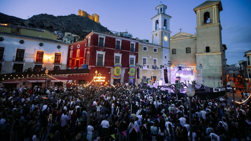 Mula. Música, poesía y artes plásticas en el Festival 'Epicentro' 