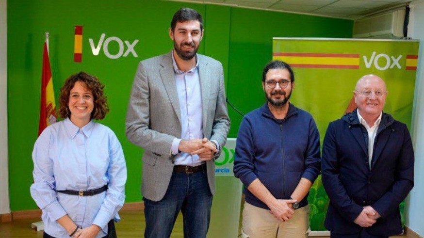 Vox exige a los gobiernos central y regional que garanticen la recolocación de los trabajadores de Sabic