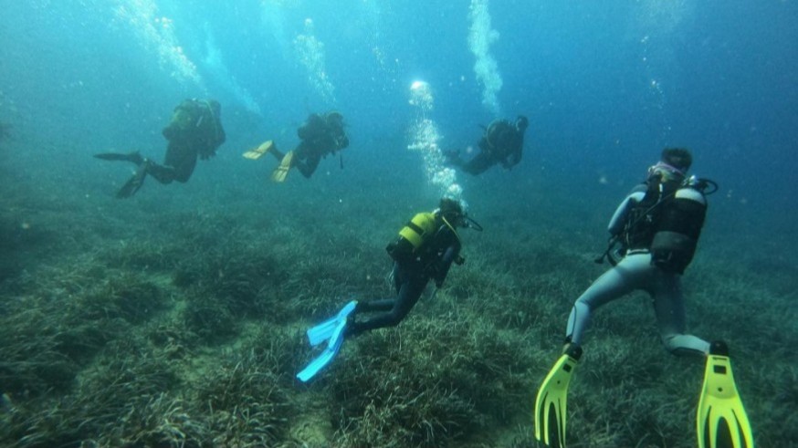 La Costa Cálida inaugura su temporada de turismo azul con una amplia oferta de actividades náuticas sostenibles