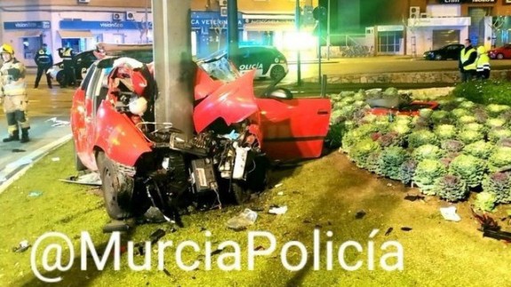 Continúan estables los 4 heridos en el accidente en el que falleció un joven en Murcia