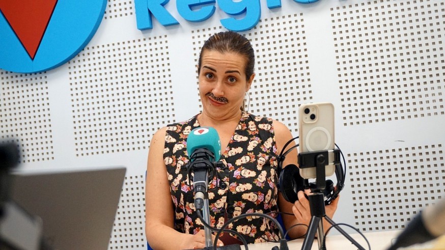 Nadie como Nadia. Nadia Guillamón habla de la tendencia del bigote femenino y las reacciones en redes sociales
