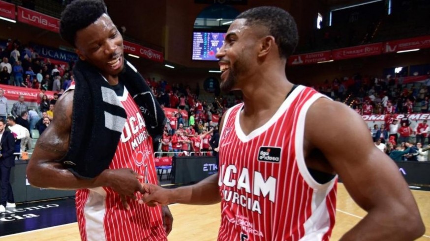 El UCAM Murcia acudirá a la FIBA tras la negativa de David DeJulius a cumplir su contrato