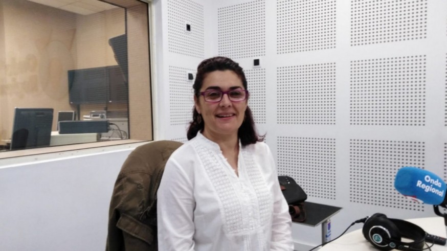 EL ROMPEOLAS. Historias de una madre imperfecta. El Día de la Región de Murcia