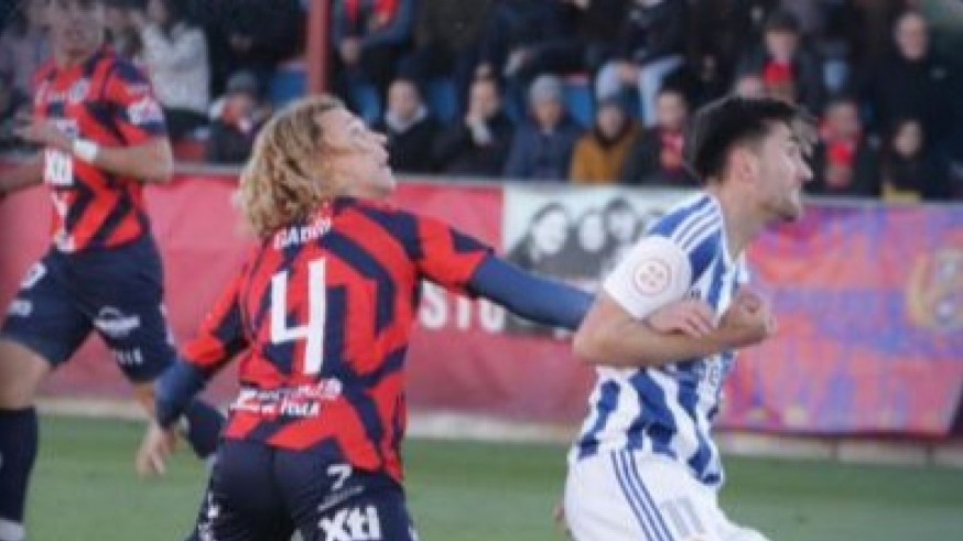 Un Yeclano combativo cae ante el Recreativo de Huelva (0-1)