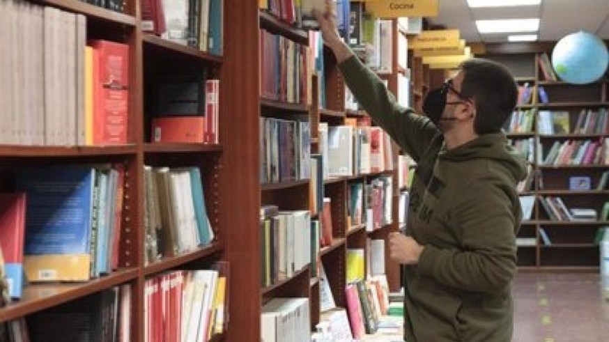 10.000 libros para las 94 bibliotecas municipales de la Red Regional