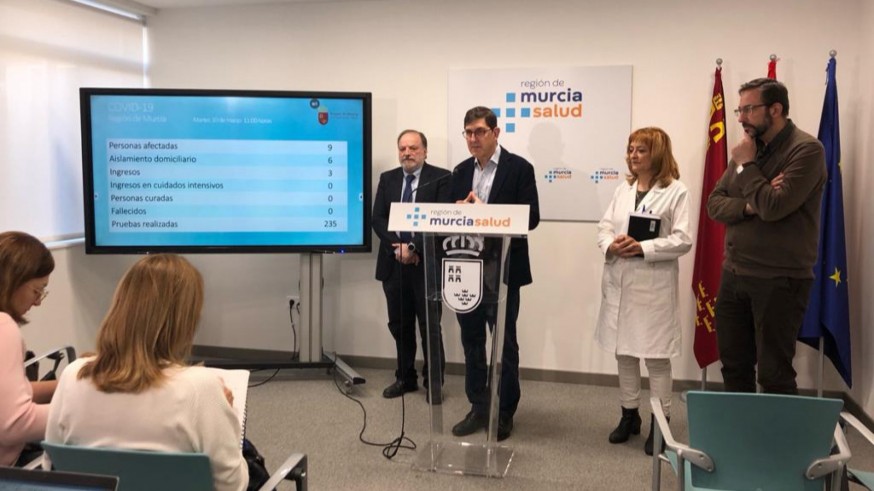 Rueda de prensa del martes ofrecida por la consejería de Salud