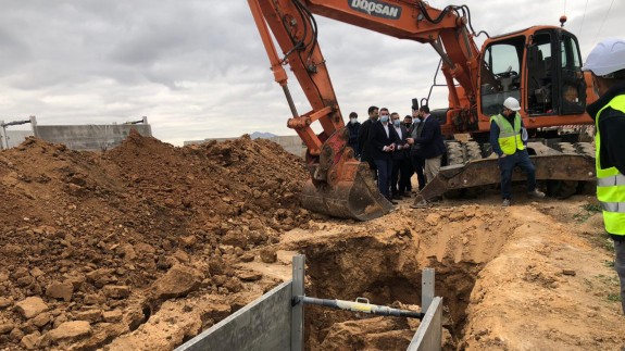 La Comunidad inicia las obras del colector de aguas pluviales de Los Alcázares que minimizará el impacto de las lluvias