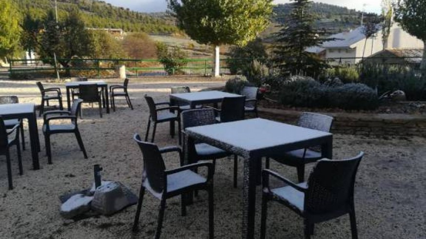La nieve hizo acto de aparición el pasado fin de semana en Inazares