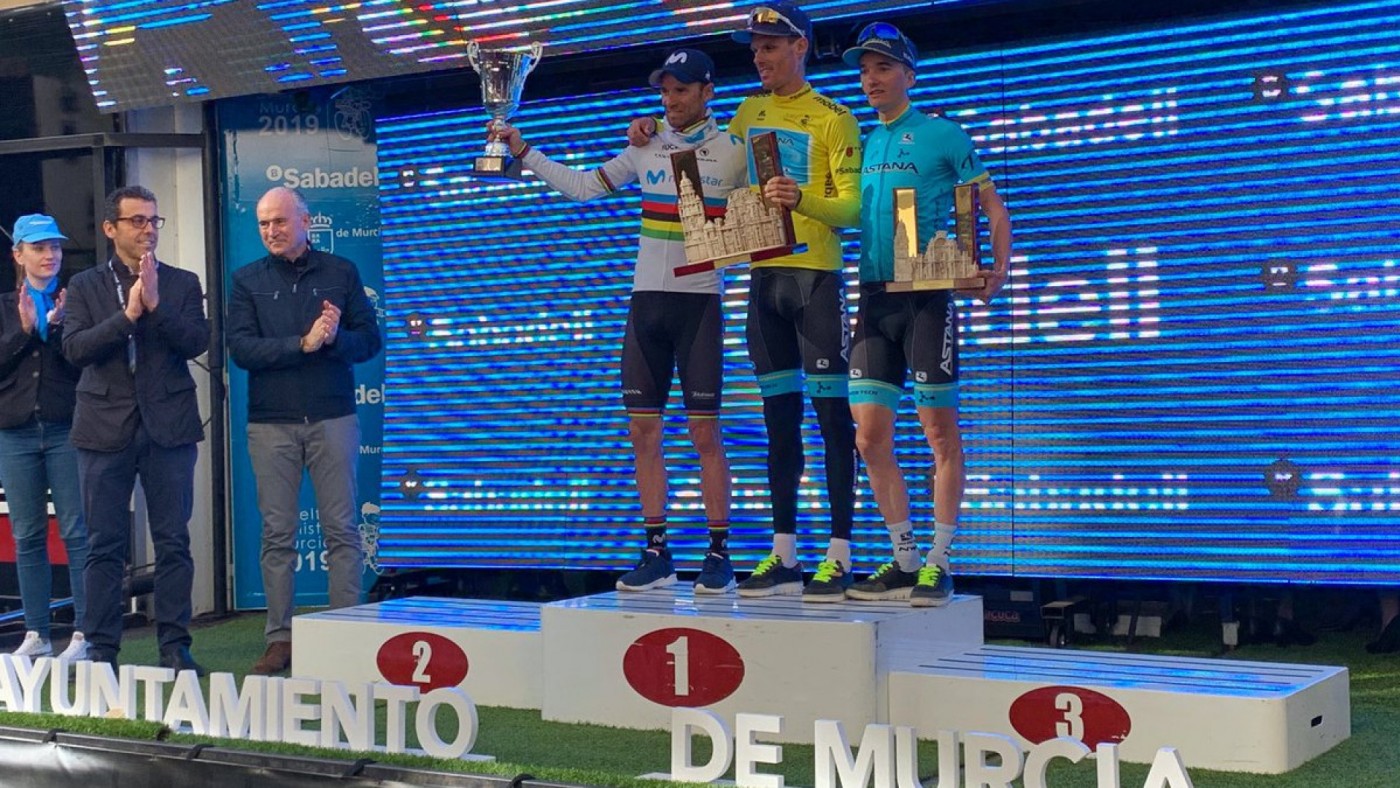 En el podio Luis León, Alejandro Valverde y Pello Bilbao. VUELTA CICLISTA A MURCIA