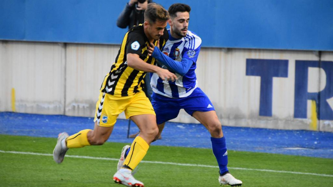 El Lorca Deportiva vence el derbi lorquino 1-0 al Lorca FC