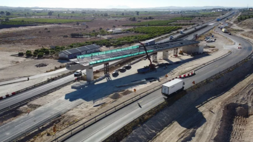 Cortan desde el lunes cuatro accesos a la A7 por las obras del Arco Noroeste