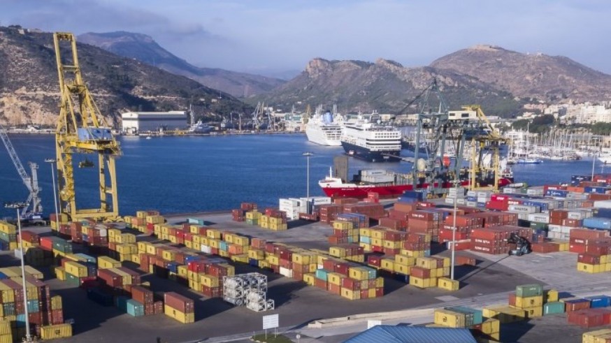 El Puerto de Cartagena cerrará el año con récord en tráfico de graneles sólidos 