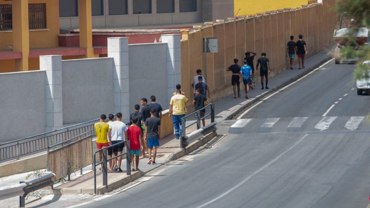 La Comunidad acoge actualmente a 700 menores, la mitad de ellos migrantes