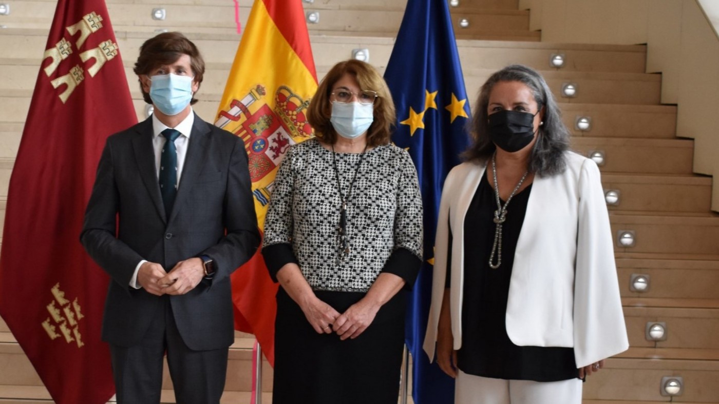 El consejo de Gobierno hace oficial el cese de José Ramón Palazón y Rosa María Campillo