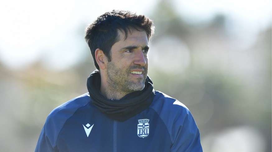 Iñigo Vélez: "Sería increíble jugar el playoff después del año que llevamos"
