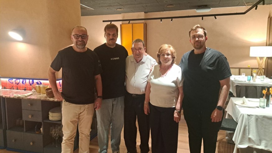 El restaurante El Churra se renueva por fuera para seguir con el mismo espíritu